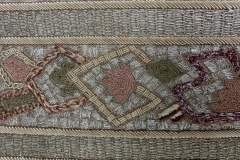 Carpet-with-Metallic-allaround-broder